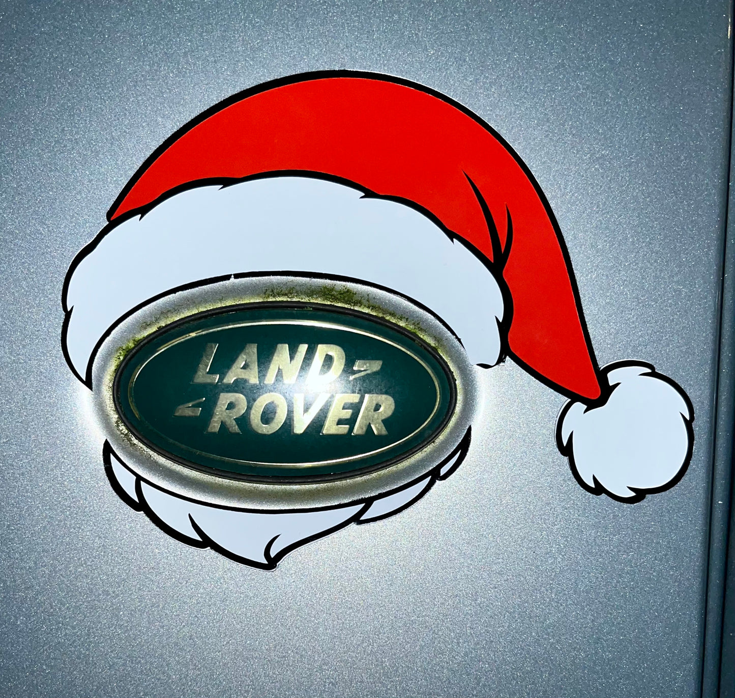 Magnetic Santa Hat and beard for B Pillar badge Land Rover Freelander